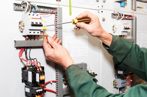 https://elite-team-llc.com/wp-content/uploads/2024/02/home-wiring-services-electrician-at-home-500x500-1.webp